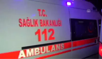 Askeri Araçla Minibüs Çarpıştı: 4 Yaralı