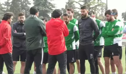 Denizlispor'da Hoca Arayışları Sürüyor