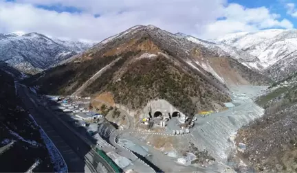 Yeni Zigana Tüneli'nin Yarısına Yakını Tamamlandı