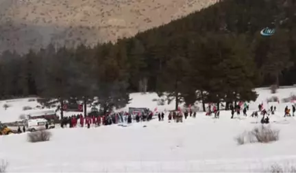 Şen-Kay Hızek Festivali' Renkli Görüntülere Sahne Oldu