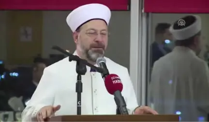 Diyanet İşleri Başkanı Erbaş, Kanaat Önderleriyle Buluştu