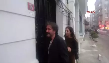 Gazeteci Deniz Yücel Tahliye Sonrası Görüntülendi