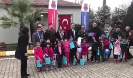 Anaokulu Öğrencilerinden Jandarmaya Ziyaret