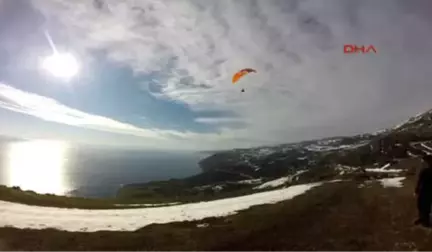 Tekirdağ-Kar Manzaralı Yamaç Paraşütü Keyfi