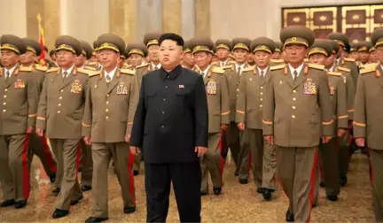 Kim Jong Un, 7 Yıl Sonra İlk Defa Güney Koreli Yetkililerle Yüz Yüze Görüştü