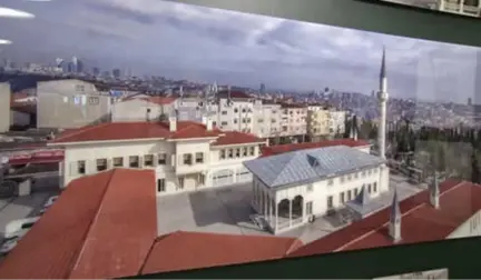 Mimar Dr. Sinan Genim'e Beyoğlu Nişanı ve Üstün Hizmet Beratı Takdim Edildi