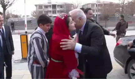 Vali Zorluoğlu: