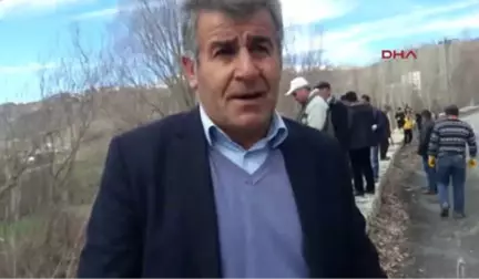 Hakkari Muhtardan Temizlik Kampanyası