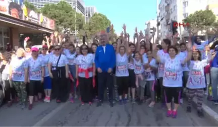 İzmir Şiddeti Koşarak Protesto Etti