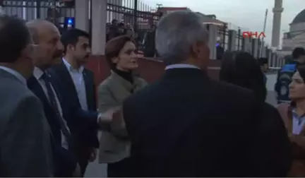 CHP İl Başkanı Kaftancıoğlu Yanan Hastaneyi Ziyaretinde Yaralıya Müdahale Etti