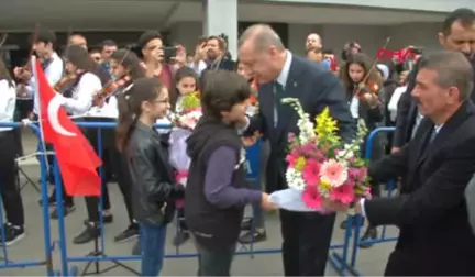 Sulukule Sanat Akademisi Çaldı, Erdoğan Tuna Nehri Türküsünü Söyledi