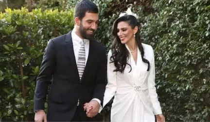 Apar Topar Evliliğin Nedeni Belli Oldu! Arda Turan Baba Oluyor