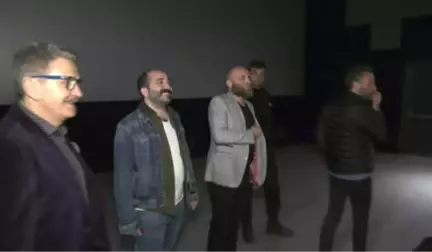 Oflu Hoca Trakya'da? Filminin Oyuncuları Gösterime Katıldı