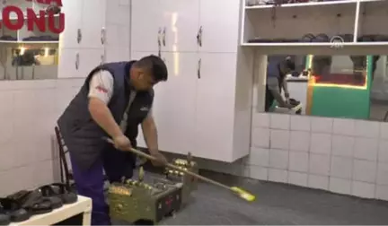 Down Sendromlu Boyacı