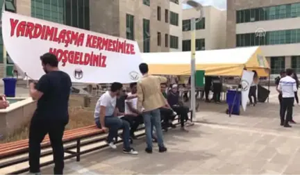 Üniversite Öğrencileri, Minikler Okusun Diye El Ele Verdi