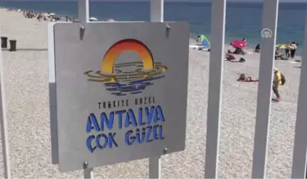 Güneşli Havada Deniz Keyfi