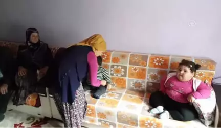 Aşırı Kilolu Kardeşler Yaşıtları Gibi Oynayamıyor