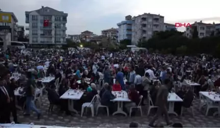 Çanakkale - Gelibolu Mevlevihanesi'nde 3 Bin Kişilik İftar