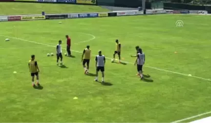 A Milli Futbol Takımı'nda Rusya Maçı Hazırlıkları - Nyon