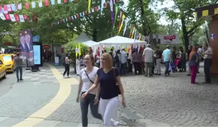 Temelli'den Partisinin Standına Ziyaret