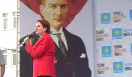 Akşener Niğde'de Miting Yaptı