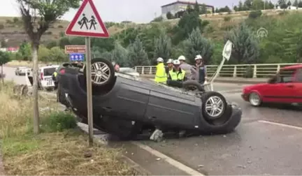 Trafik Kazaları: 2 Yaralı