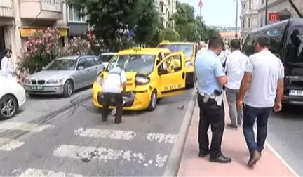 Beyoğlu'nda Zincirleme Trafik Kazası: 1 Hafif Yaralı