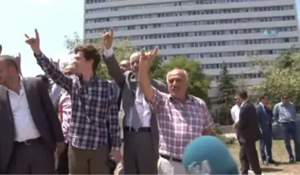 Ülkücüler'den Yaşar Okuyan'a İlgniç Protesto