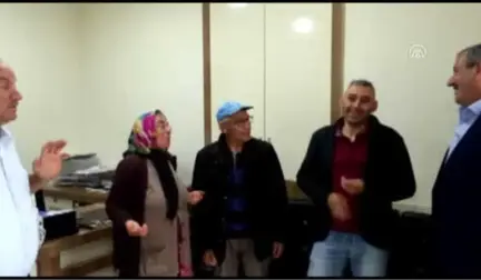 Yolda Bulduğu Parayı Sahibine Ulaştırdı