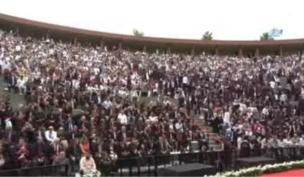 Maltepe Üniversitesi Mezunlarını Uğurladı