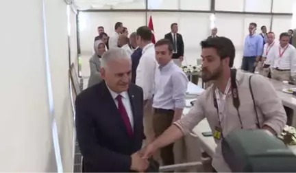 Başbakan Yıldırım, Basın Mensuplarıyla Vedalaştı