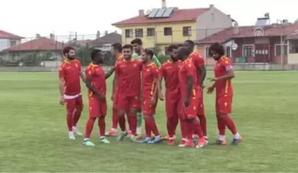 Futbol: Hazırlık Maçı - Yeni Malatyaspor: 2 - Csms Iaşi: 0