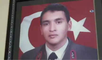 Şehit Evine Girip, Şehitlik Beraatı da Dahil Ne Buldularsa Çaldılar