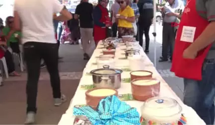 En Güzel Yoğurt İçin Yarıştılar