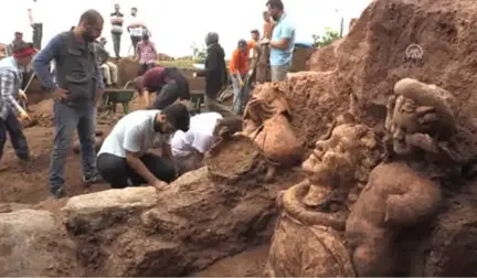 Ordu'da 2 Bin 100 Yıllık Üç Heykel Bulundu