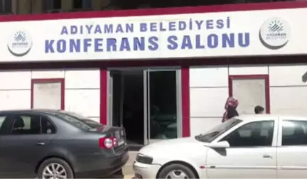 Adıyaman'da Yetim Çocuklara Bayramlık