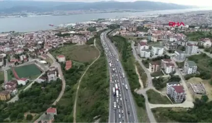 Kocaeli'de Otoyolda Bayram Yoğunluğu Hd