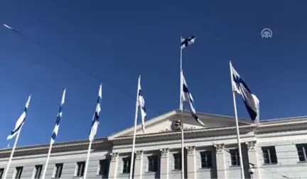 Helsinki Belediyesi, Kurban Bayramı Münasebetiyle Göndere Bayrak Çekti