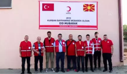 Türk Kızılayı'ndan Makedonya'ya Kurban Bağışı