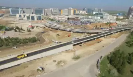 Ankara Büyükşehir Belediyesi, Bilkent Şehir Hastanesi Çevresi Yol Çalışmalarında Yeni Bir Kol Daha...