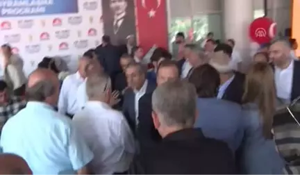 Hakan Çavuşoğlu: 