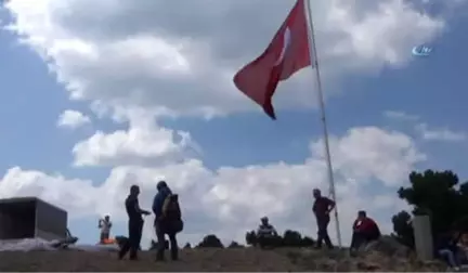 Simav'da Yamaç Paraşütü Festivali