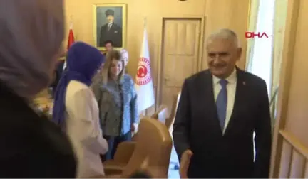 TBMM Başkanı Yıldırım, AK Parti Kadın Kolları Başkanı Lütfiye Selva Çam'ı Kabul Etti