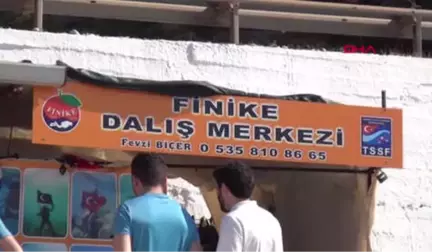 Antalya Finike'de Turistlere Dalış Eğitimi