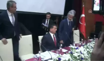 Ankara Valisi Topaca, Muhtarlarla Buluştu