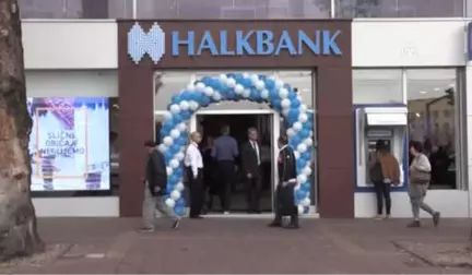 Halkbank, Sırbistan'daki İlk Dijital Şubesini Açtı