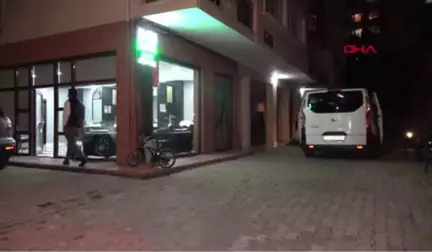 Bursa Kucağında Bebek Olan Kadını Döverek Bayılttı