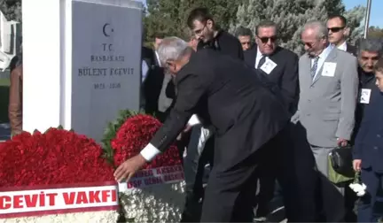 Bülent Ecevit Mezarı Başında Anıldı