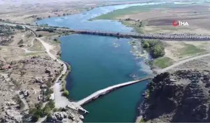 Selçuklu Mimarisi Çeşnigir Köprüsü ve Çevresi Turizme Kazandırılacak