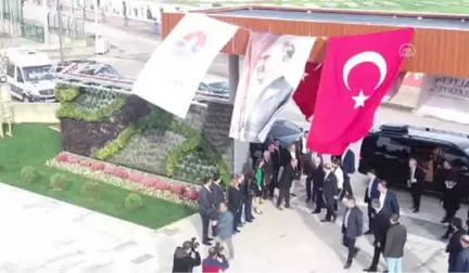 Kılıçdaroğlu, Cumhuriyet Parkı'nı Ziyaret Etti